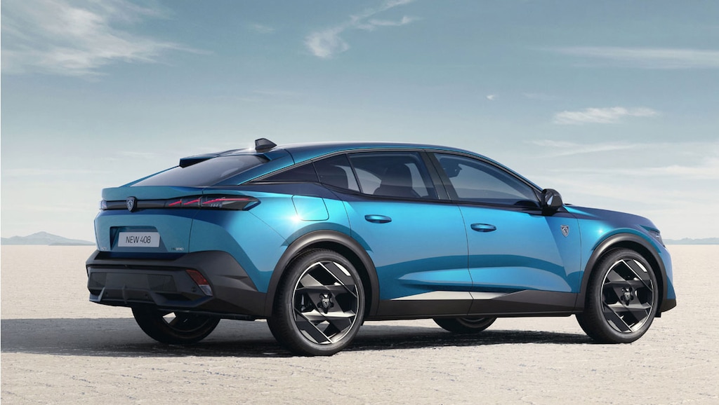 NEW 408 PLUG-IN HYBRID FIRST EDITION